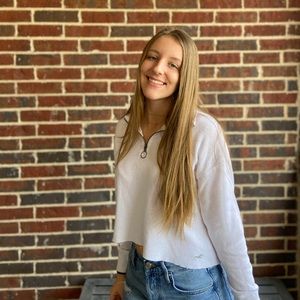 Meet your Posher, Liz